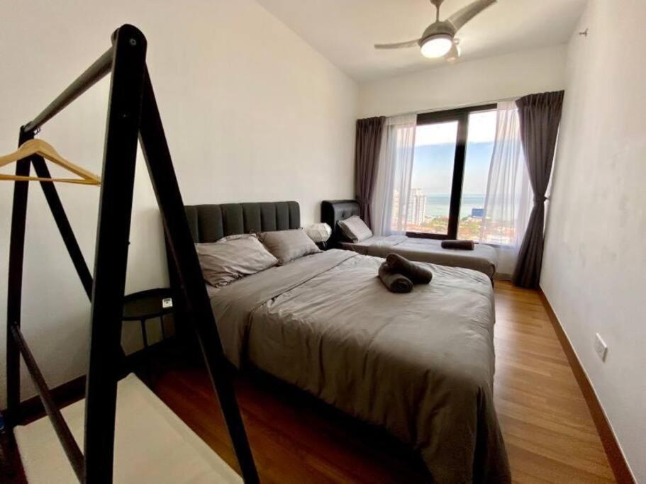 Apartment Unlisted T2708